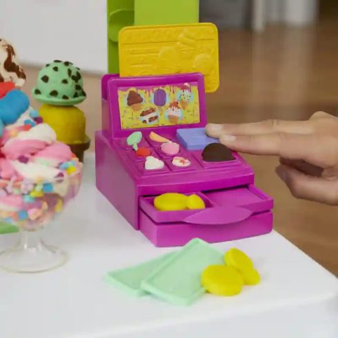 Hasbro Play-Doh interaktív fagyis kocsi gyurmakészlet