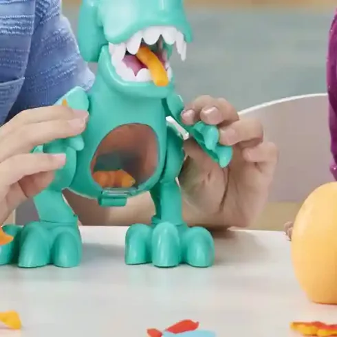 Hasbro Play-Doh éhes T-rex gyurmakészlet hanggal
