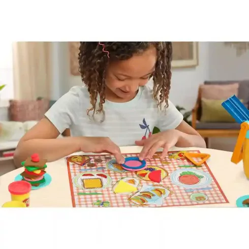 Hasbro Play-Doh piknikes kosár gyurmakészlet