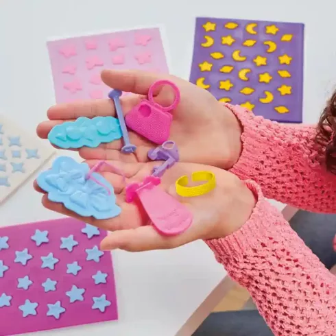 Hasbro Play-Doh Barbie divattervező kiegészítő gyurmakészlet - Csillogás és drágakövek