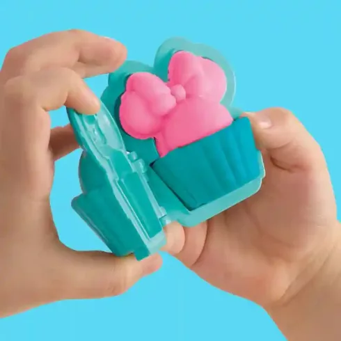 Hasbro Play-Doh Disney Minnie egér hordozható kreatív gyurmakészlet