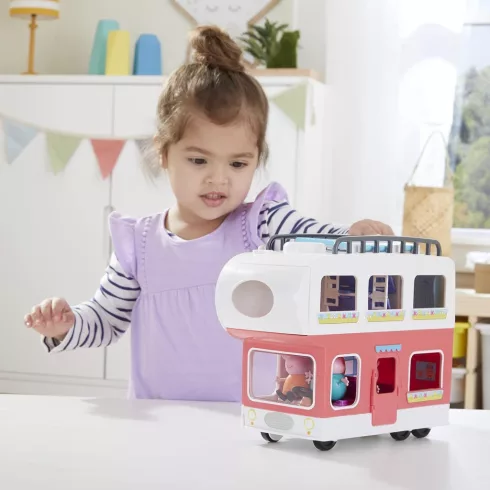 Hasbro Peppa Pig - Peppa malac interaktív lakókocsija figurákkal