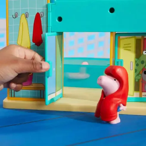 Hasbro Peppa Pig - Peppa malac az aquaparkban (csomagolássérült)
