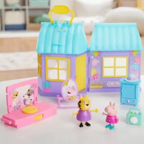 Hasbro Peppa Pig - Táncparti játékszett Peppa malac és Leopárd kisasszony figurákkal