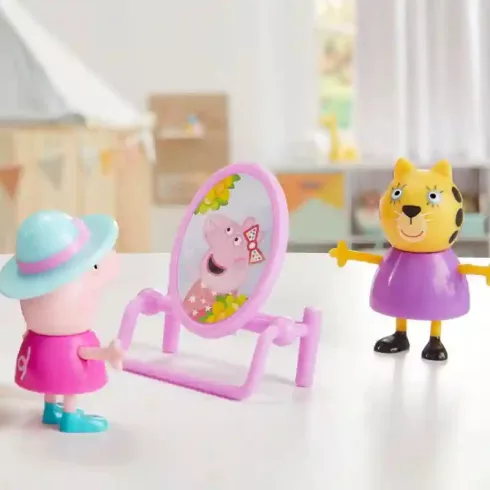 Hasbro Peppa Pig - Táncparti játékszett Peppa malac és Leopárd kisasszony figurákkal