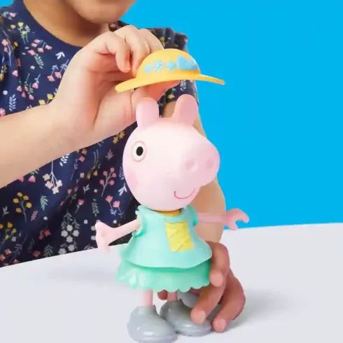 Hasbro Peppa Pig - Peppa malac öltöztetős játékszett