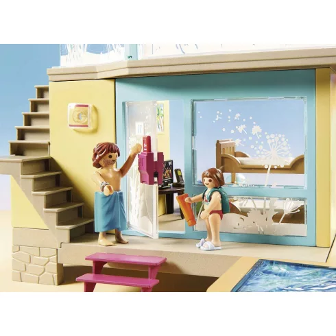 Playmobil 70435 Nyaraló medencével és csúszdával