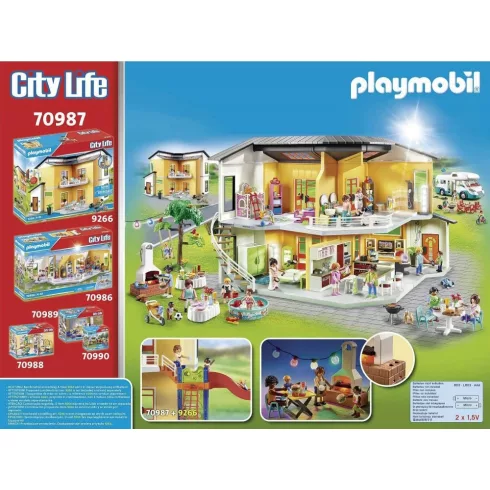 Playmobil 70987 Medence csúszdával