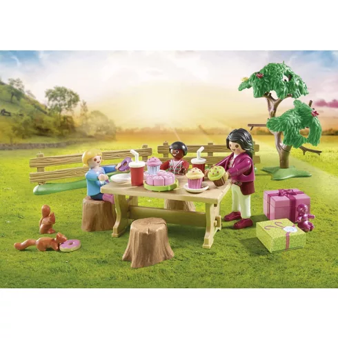 Playmobil 70997 Szülinap a pónifarmon