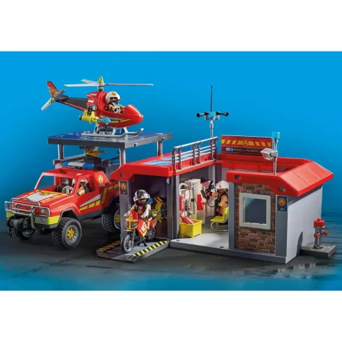 Playmobil 71194 Tűzoltóautó fecskendővel