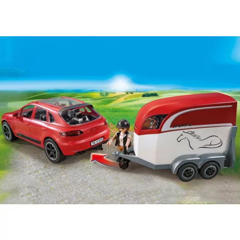 Playmobil 9376 Porsche Macan GTS lószállítóval