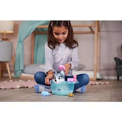Simba Toys Pamper Petz - Pisilő husky kiskutya pelenkában fürdőkáddal