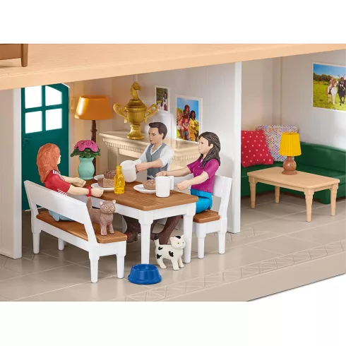 Schleich 42551 Lakóház istállóval és lovakkal