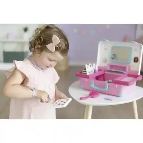 Smoby Gabi babaháza hordozható smink készlet bőröndben gyerekeknek, Gabby's Dollhouse, kozmetikai szett, Beauty Vanity