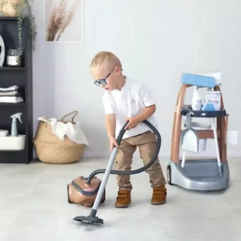 Smoby játék gurulós takarítókocsi interaktív porszívóval