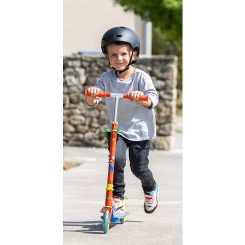 Smoby Super Mario összecsukható kétkerekű gyerek roller lábfékkel